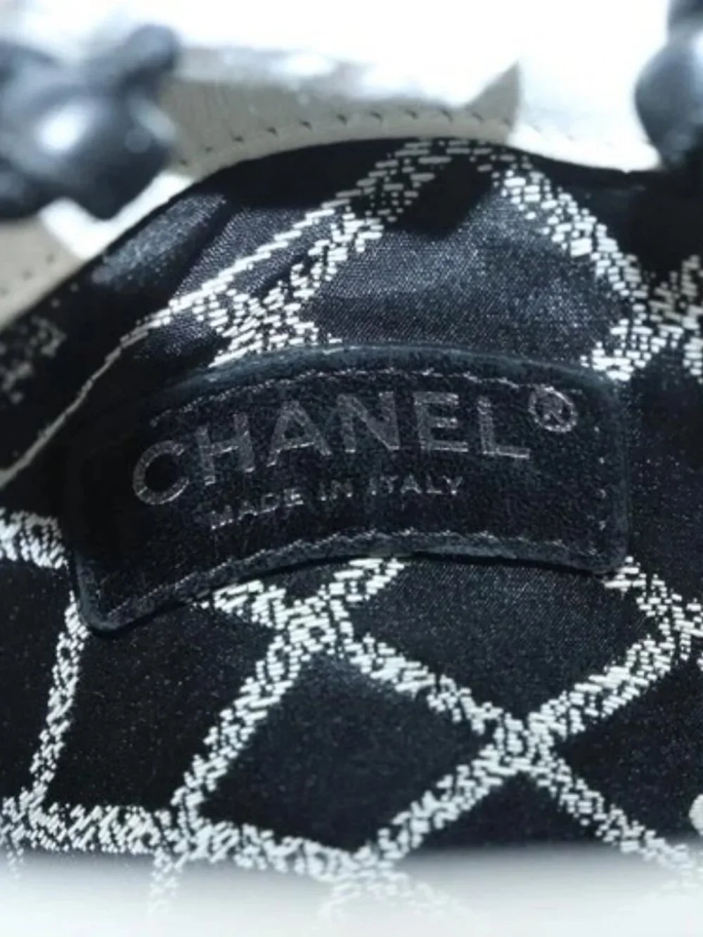 CHANEL brand	chanel color	white